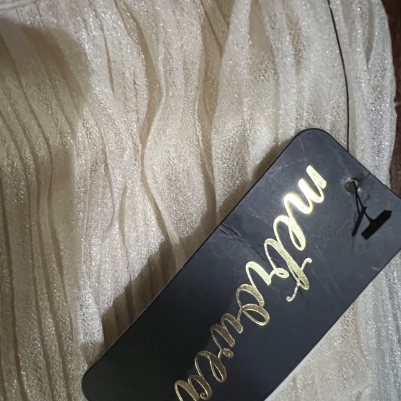 Pleated skirt - Picture 3 of 3